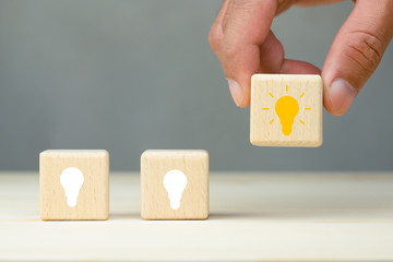 初一必读书目有哪些