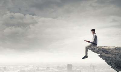 房产证和房地产证有何区别？